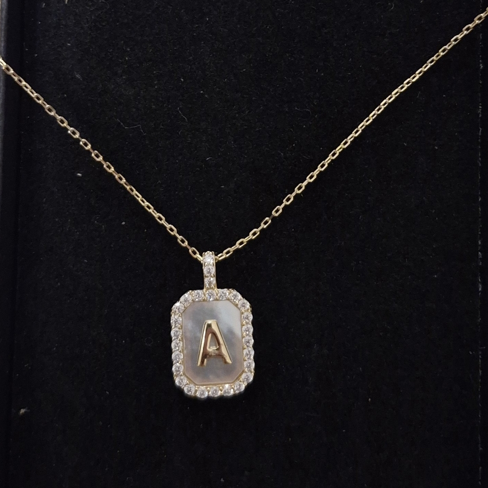 Gold Initial Pendant Necklace